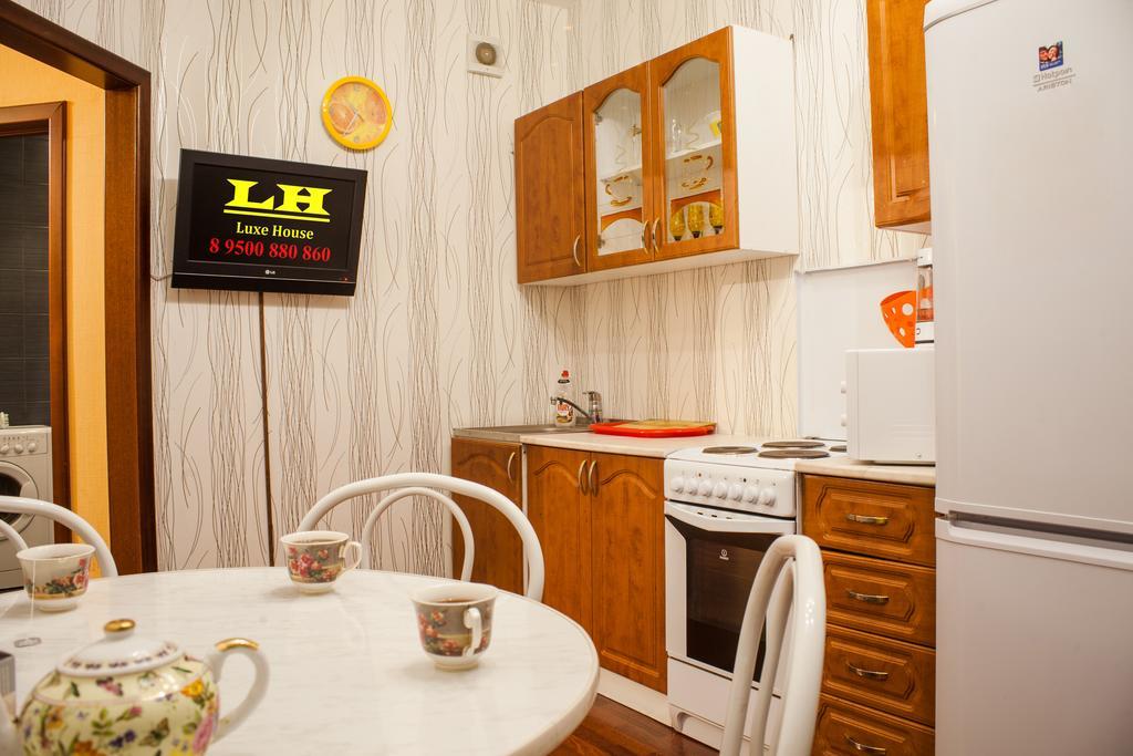Apartment On Baikalskoy 202/4 Irkoutsk Extérieur photo